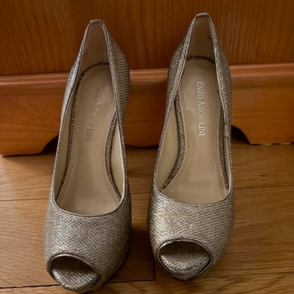 Size 4 Enzo Angiolini Metallic Stiletto platforms